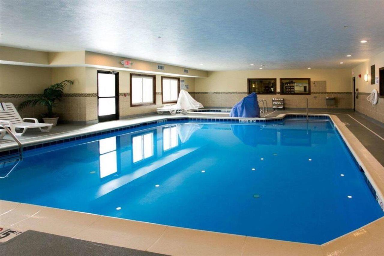 Comfort Suites Benton Harbor - St Joseph Eksteriør billede