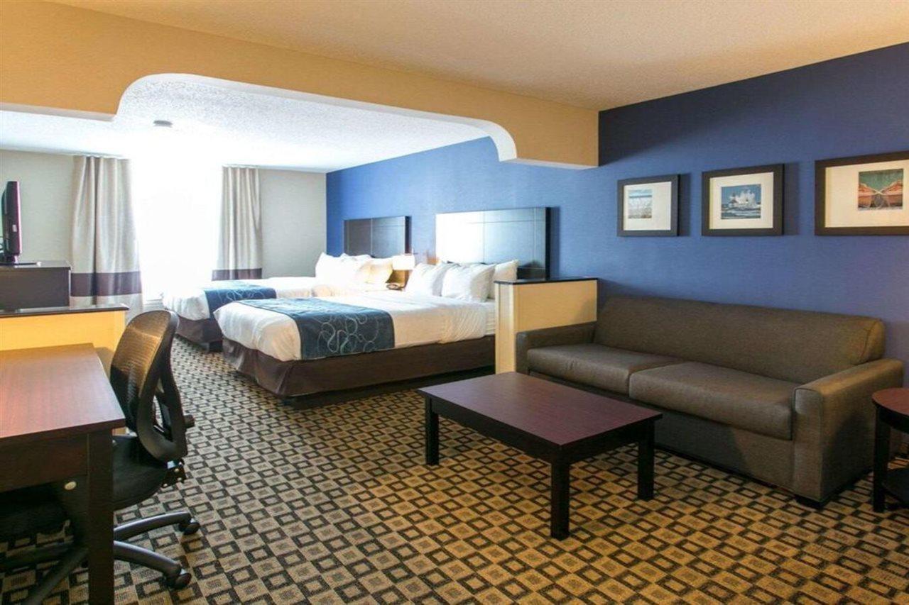 Comfort Suites Benton Harbor - St Joseph Eksteriør billede