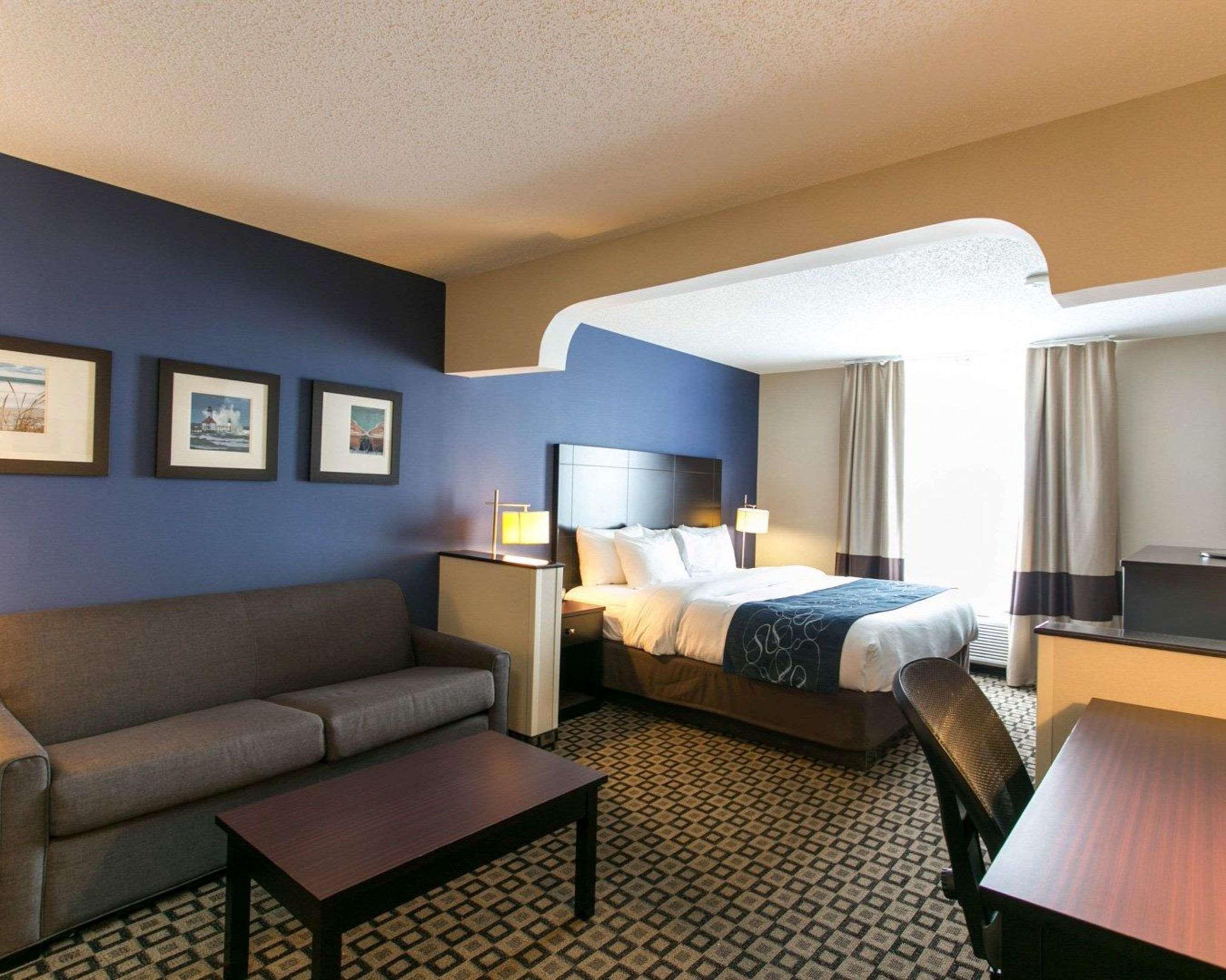 Comfort Suites Benton Harbor - St Joseph Eksteriør billede