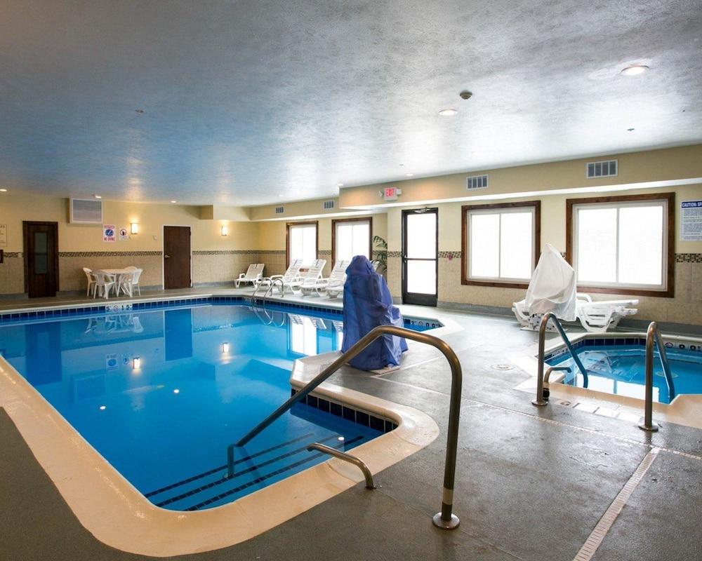 Comfort Suites Benton Harbor - St Joseph Eksteriør billede