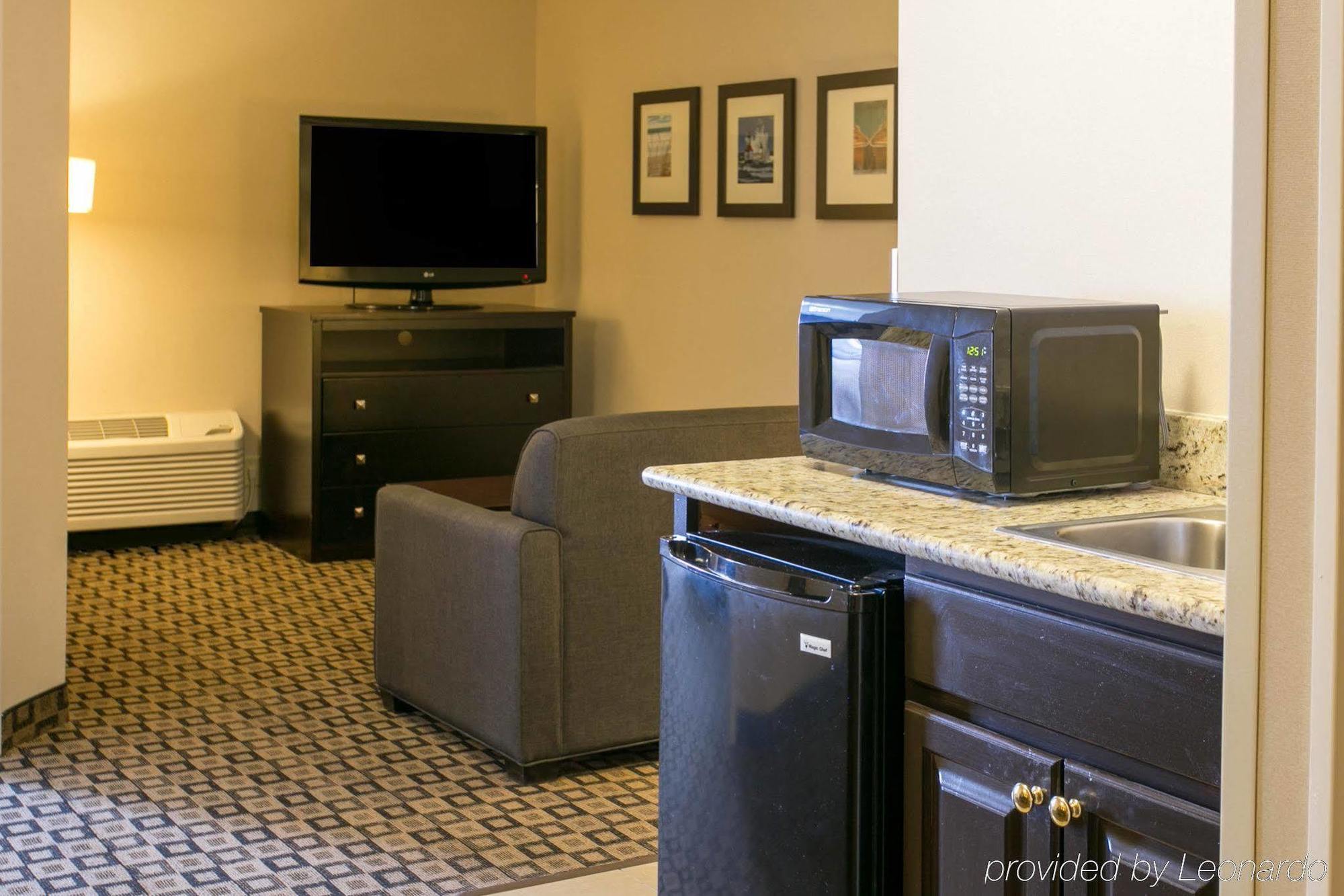Comfort Suites Benton Harbor - St Joseph Eksteriør billede
