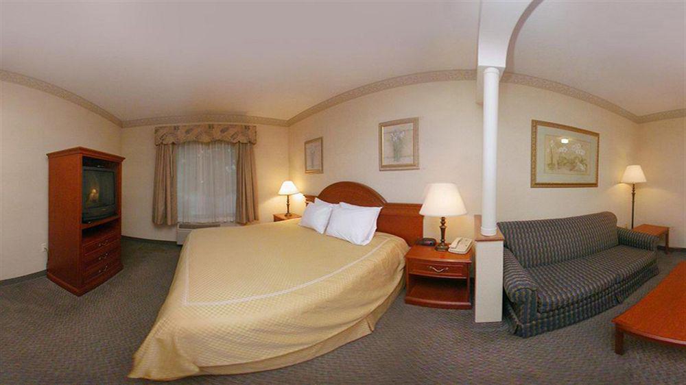 Comfort Suites Benton Harbor - St Joseph Eksteriør billede